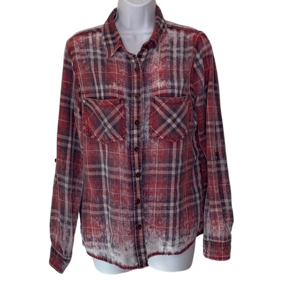 Polly & Esther Tops - Polly & ESTHER BUTTON DOWN ROLL TAB LONG SLEEVE FADED PLAID SHIRT SIZE LARGE